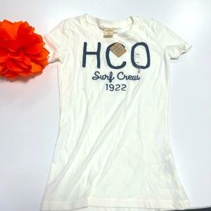 White Hollister t shirt with Hco surf crew logo NWT Bettys x small